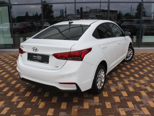 Hyundai Solaris II с пробегом 2018 года, цена 1 150 000 рублей, 120997 км, седан, Автокод Объявления