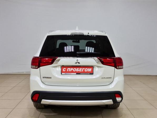 Mitsubishi Outlander III Рестайлинг 2 с пробегом 2017 года, цена 1 865 000 рублей, 155312 км, внедорожник, Автокод Объявления