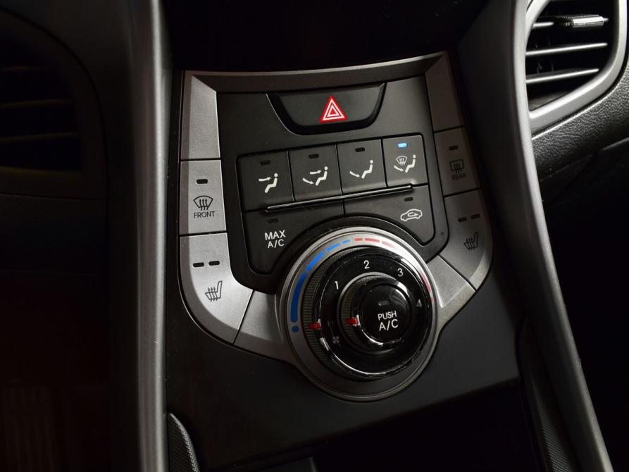 Hyundai Elantra V (MD) Кемерово  - изображение 16