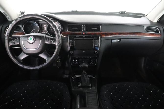 Skoda Superb II с пробегом 2010 года, цена 809 000 рублей, 258433 км, лифтбек, Автокод Объявления