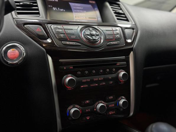 Nissan Pathfinder IV с пробегом 2015 года, цена 1 849 000 рублей, 141000 км, внедорожник, Автокод Объявления