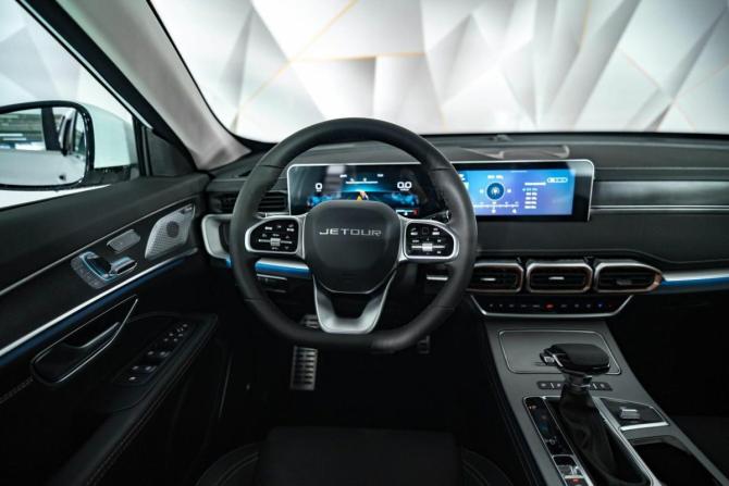 Новый JETOUR X70+ I Рестайлинг 2025 года, цена 3 299 900 рублей, внедорожник, Автокод Объявления