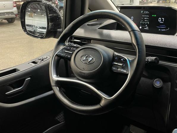 Hyundai Staria I с пробегом 2021 года, цена 4 490 000 рублей, 99650 км, минивэн, Автокод Объявления