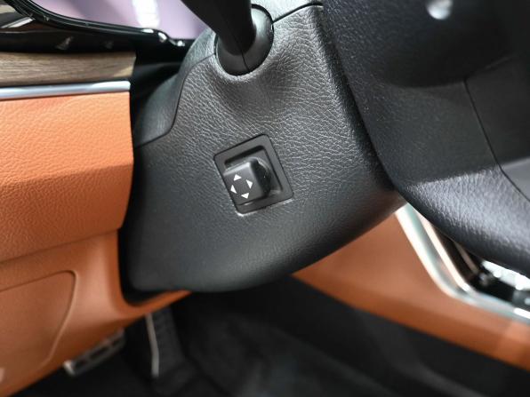 Kia Mohave I Рестайлинг 2 с пробегом 2023 года, цена 5 690 000 рублей, 50200 км, внедорожник, Автокод Объявления