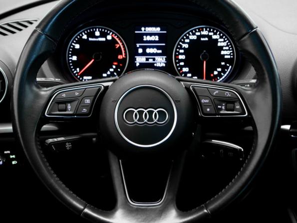 Audi A3 III (8V) Рестайлинг с пробегом 2019 года, цена 2 250 000 рублей, 82187 км, седан, Автокод Объявления