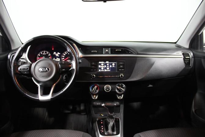 Kia Rio IV Рестайлинг с пробегом 2020 года, цена 1 089 000 рублей, 300100 км, седан, Автокод Объявления