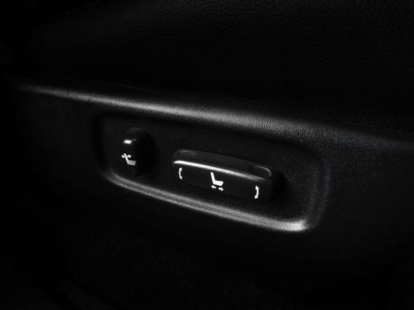 Toyota Land Cruiser 200 Series Рестайлинг 1 с пробегом 2014 года, цена 3 499 000 рублей, 255422 км, внедорожник, Автокод Объявления