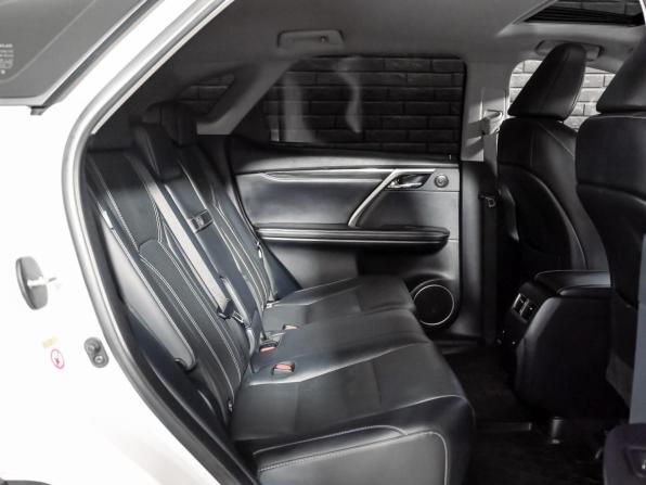 Lexus RX IV Рестайлинг с пробегом 2019 года, цена 4 400 000 рублей, 109915 км, внедорожник, Автокод Объявления