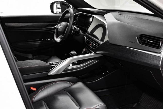 Toyota Camry VIII (XV70) с пробегом 2018 года, цена 2 850 000 рублей, 86162 км, седан, Автокод Объявления