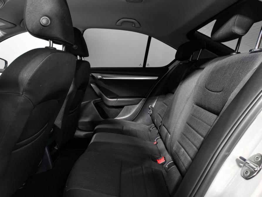 Skoda Octavia III (A7) Санкт-Петербург  - изображение 12