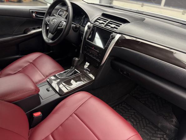 Toyota Camry VII (XV50) Рестайлинг с пробегом 2017 года, цена 1 599 000 рублей, 220320 км, седан, Автокод Объявления