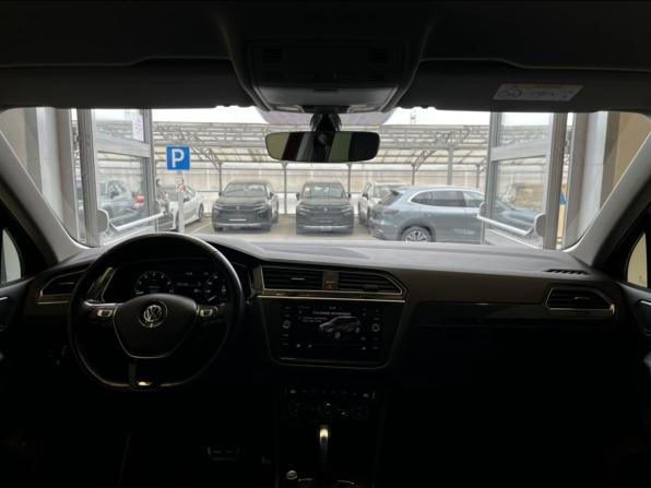 Volkswagen Tiguan II с пробегом 2018 года, цена 2 800 000 рублей, 71500 км, внедорожник, Автокод Объявления