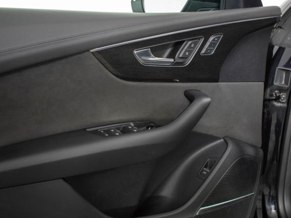 Audi Q8 I (4M) с пробегом 2019 года, цена 5 777 000 рублей, 80686 км, внедорожник, Автокод Объявления