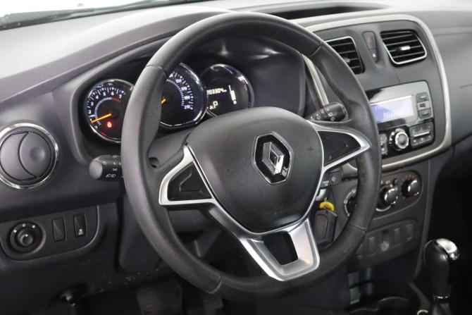 Renault Sandero II Рестайлинг с пробегом 2021 года, цена 919 000 рублей, 202000 км, хэтчбек, Автокод Объявления