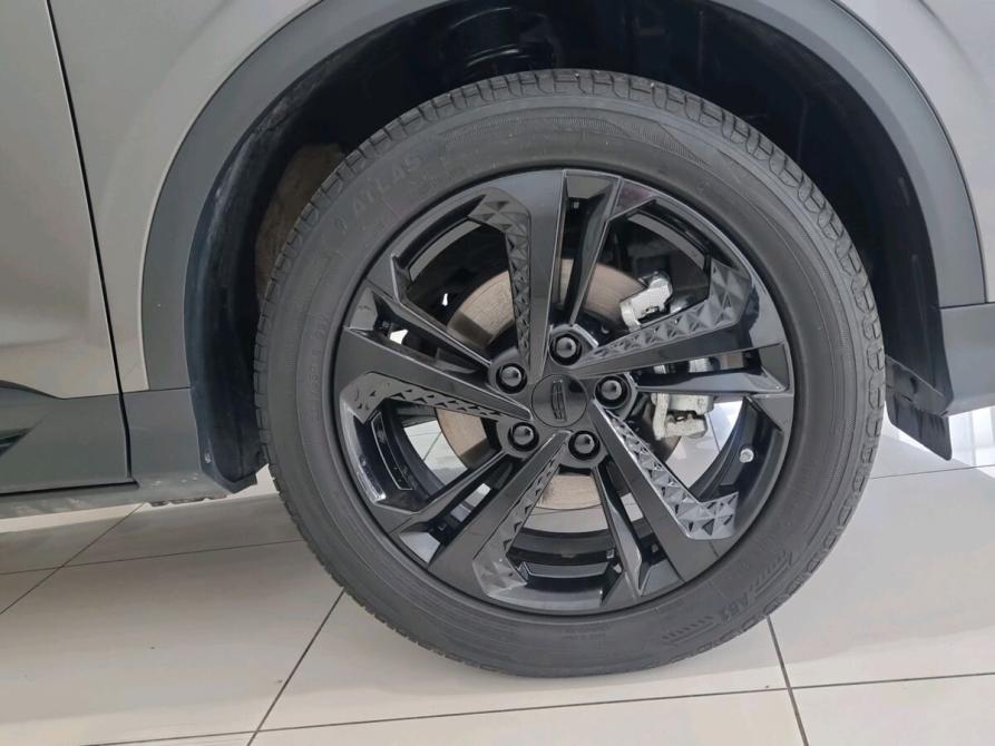 Geely Coolray I Рестайлинг Омск  - изображение 18