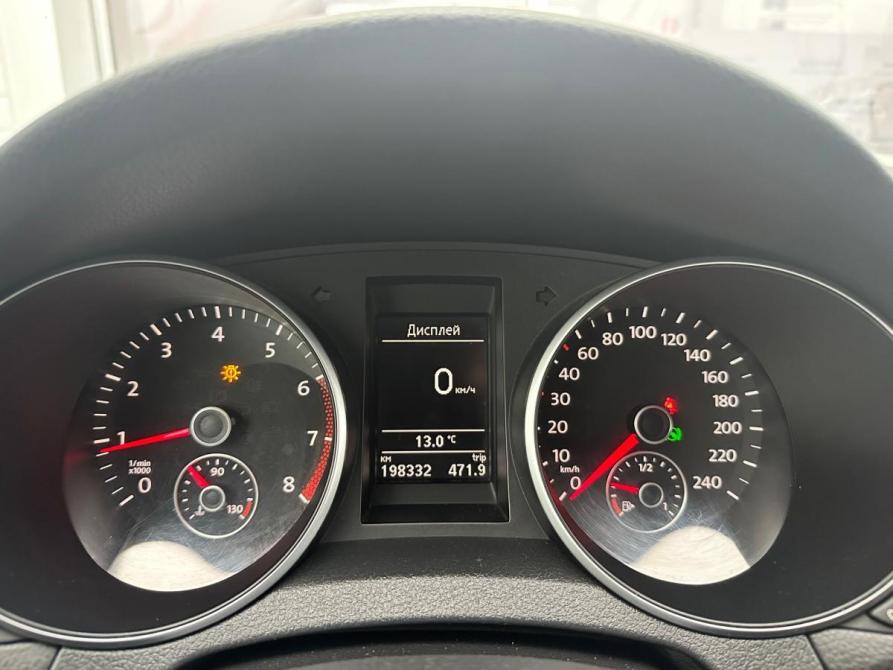 Volkswagen Golf VI Москва  - изображение 17