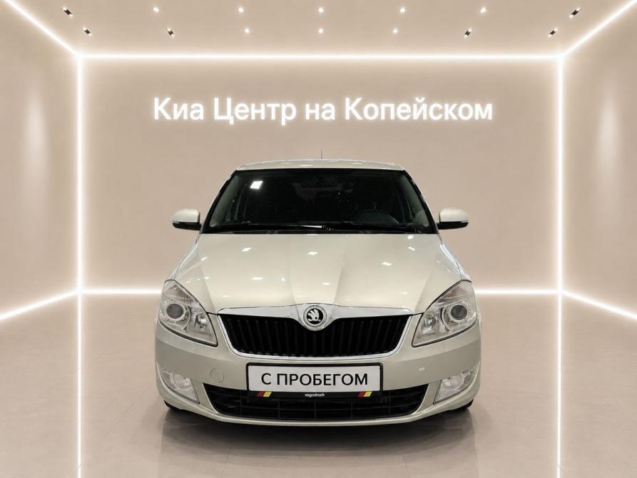 Skoda Fabia II Рестайлинг Челябинск  - изображение 2