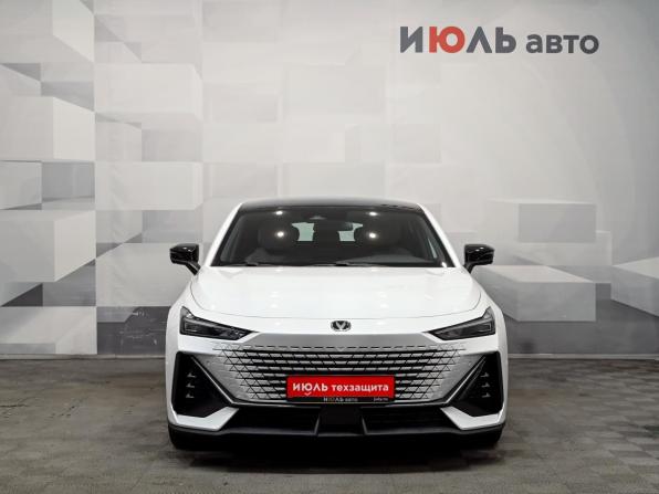 Changan UNI-V I с пробегом 2023 года, цена 2 500 000 рублей, 32270 км, лифтбек, Автокод Объявления
