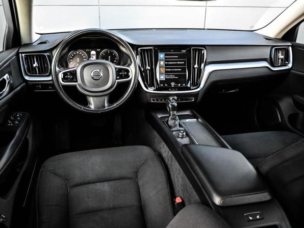 Volvo V60 Cross Country II с пробегом 2019 года, цена 2 434 000 рублей, 189059 км, универсал, Автокод Объявления