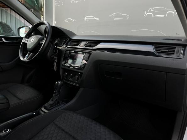 Skoda Rapid I Рестайлинг с пробегом 2017 года, цена 735 300 рублей, 277787 км, лифтбек, Автокод Объявления