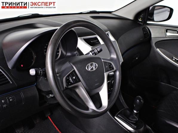 Hyundai Solaris I Рестайлинг с пробегом 2016 года, цена 947 000 рублей, 159420 км, седан, Автокод Объявления