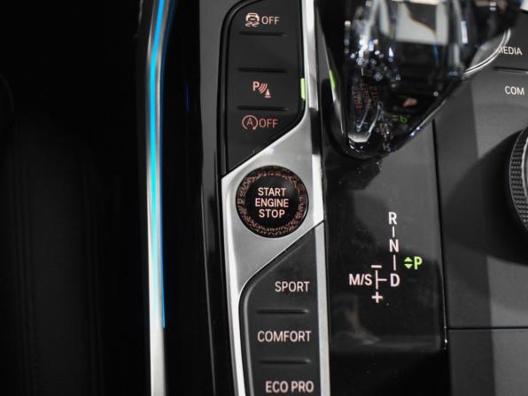 BMW 3 серии VII (G2x) с пробегом 2019 года, цена 3 073 908 рублей, 95343 км, седан, Автокод Объявления