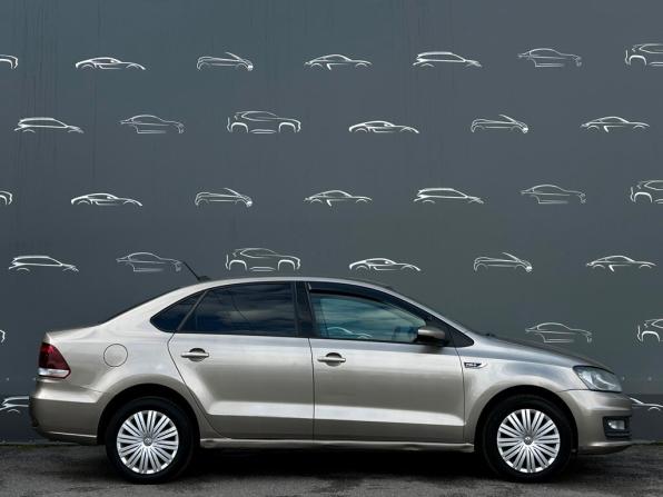 Volkswagen Polo V Рестайлинг с пробегом 2019 года, цена 1 098 700 рублей, 150073 км, седан, Автокод Объявления