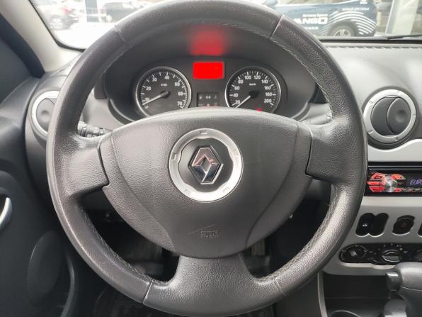Renault Sandero I с пробегом 2013 года, цена 765 000 рублей, 115235 км, хэтчбек, Автокод Объявления