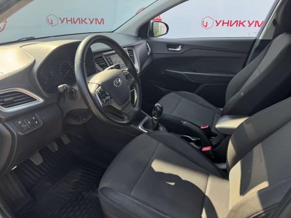 Hyundai Solaris II с пробегом 2019 года, цена 1 189 000 рублей, 144368 км, седан, Автокод Объявления