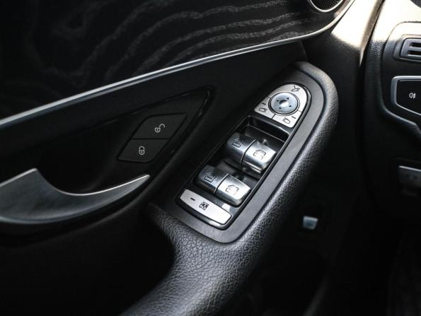Mercedes-Benz GLC I (X253) Рестайлинг с пробегом 2019 года, цена 3 614 000 рублей, 97742 км, внедорожник, Автокод Объявления
