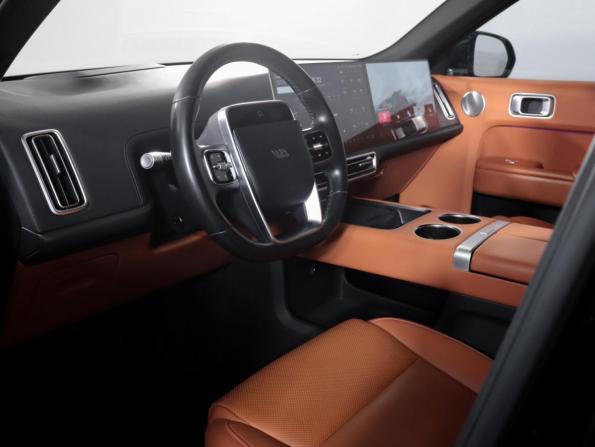 Li Auto (Lixiang) L9 I с пробегом 2023 года, цена 5 890 000 рублей, 80659 км, внедорожник, Автокод Объявления