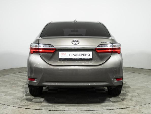 Toyota Corolla XI (E160 E170 E180) Рестайлинг 1 с пробегом 2018 года, цена 1 750 000 рублей, 97360 км, седан, Автокод Объявления