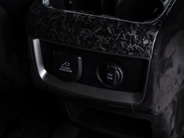 Kia Carnival IV Рестайлинг с пробегом 2024 года, цена 11 300 000 рублей, 26571 км, минивэн, Автокод Объявления