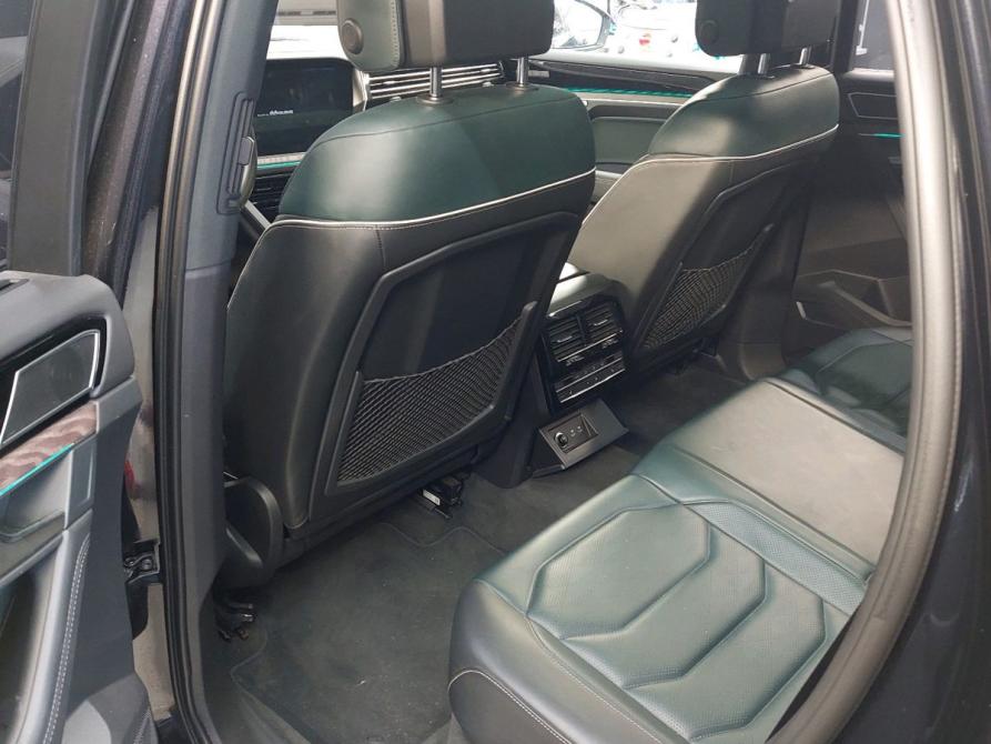 Volkswagen Touareg III Москва  - изображение 14