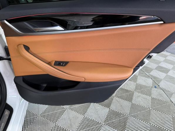 BMW 5 серии VII (G30/G31/G38) Рестайлинг с пробегом 2020 года, цена 2 790 000 рублей, 244000 км, седан, Автокод Объявления
