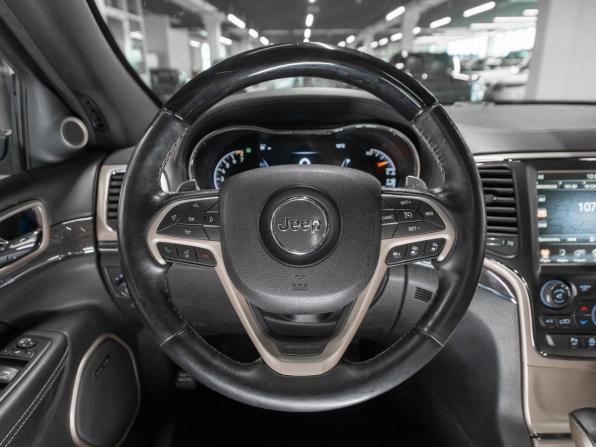 Jeep Grand Cherokee IV (WK2) Рестайлинг с пробегом 2016 года, цена 2 890 000 рублей, 183307 км, внедорожник, Автокод Объявления