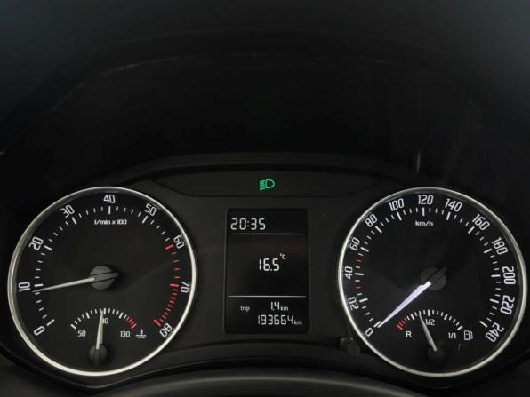 Skoda Octavia II (A5) Рестайлинг с пробегом 2011 года, цена 899 000 рублей, 193659 км, лифтбек, Автокод Объявления
