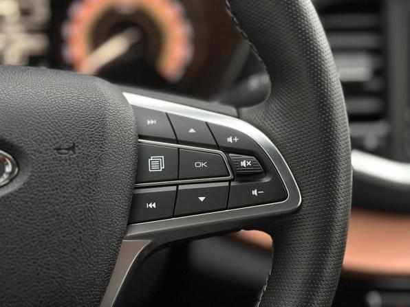 Lada (ВАЗ) Vesta I Рестайлинг (NG) с пробегом 2025 года, цена 1 729 000 рублей, 33416 км, универсал, Автокод Объявления