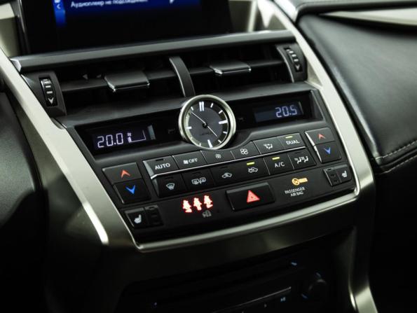 Lexus NX I Рестайлинг с пробегом 2017 года, цена 3 099 700 рублей, 89257 км, внедорожник, Автокод Объявления
