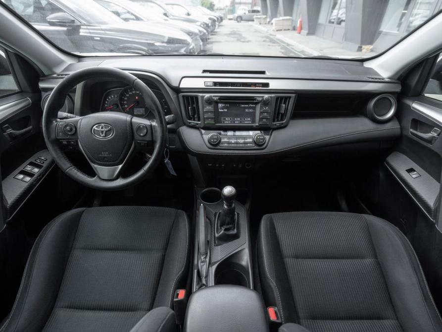 Toyota RAV4 IV (XA40) Москва  - изображение 8