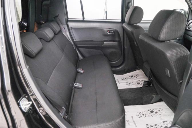 Toyota bB II Рестайлинг с пробегом 2013 года, цена 989 000 рублей, 167395 км, компактвэн, Автокод Объявления