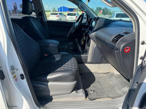 Toyota Land Cruiser Prado 150 Series с пробегом 2013 года, цена 2 319 000 рублей, 267167 км, внедорожник, Автокод Объявления