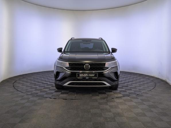 Volkswagen Taos I с пробегом 2022 года, цена 2 555 000 рублей, 59306 км, внедорожник, Автокод Объявления