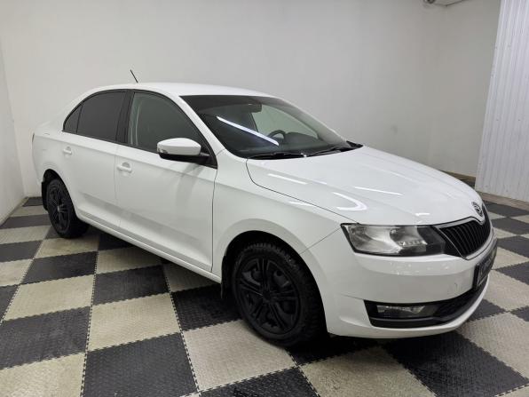 Skoda Rapid I Рестайлинг с пробегом 2019 года, цена 1 213 000 рублей, 117553 км, лифтбек, Автокод Объявления