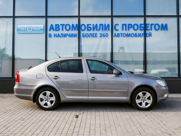Skoda Octavia II (A5) Рестайлинг с пробегом 2013 года, цена 738 000 рублей, 244432 км, лифтбек, Автокод Объявления