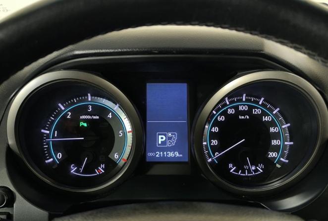 Toyota Land Cruiser Prado 150 Series с пробегом 2010 года, цена 2 520 000 рублей, 211369 км, внедорожник, Автокод Объявления