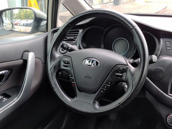 Kia Ceed II с пробегом 2013 года, цена 879 000 рублей, 133512 км, хэтчбек, Автокод Объявления