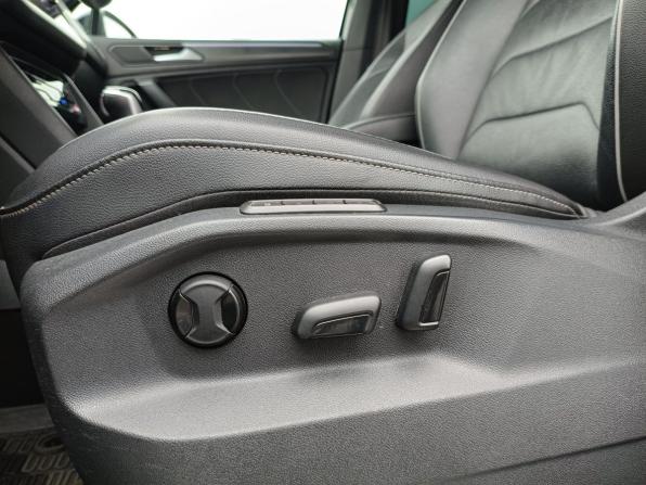 Volkswagen Tiguan II Рестайлинг с пробегом 2021 года, цена 3 549 000 рублей, 120055 км, внедорожник, Автокод Объявления