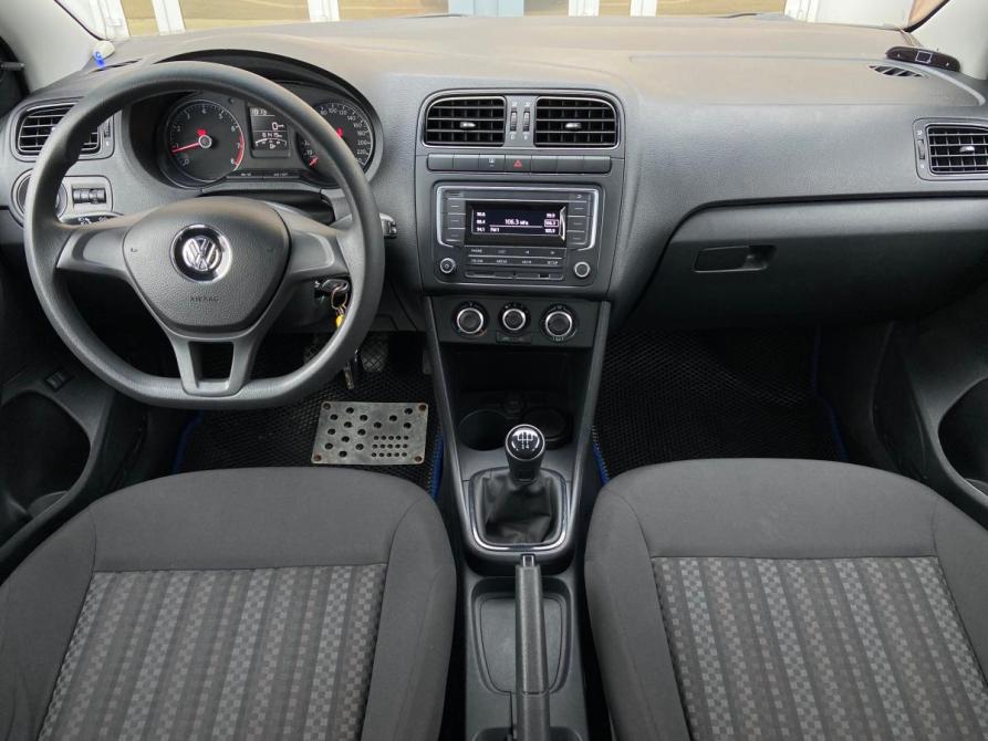 Volkswagen Polo V Рестайлинг Псков  - изображение 9