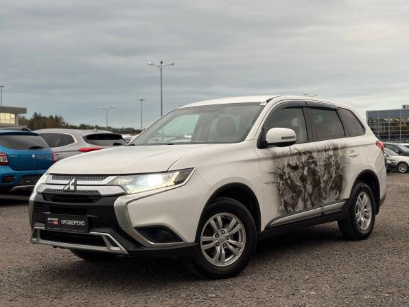 Mitsubishi Outlander III Рестайлинг 3 с пробегом 2019 года, цена 1 985 000 рублей, 89000 км, внедорожник, Автокод Объявления